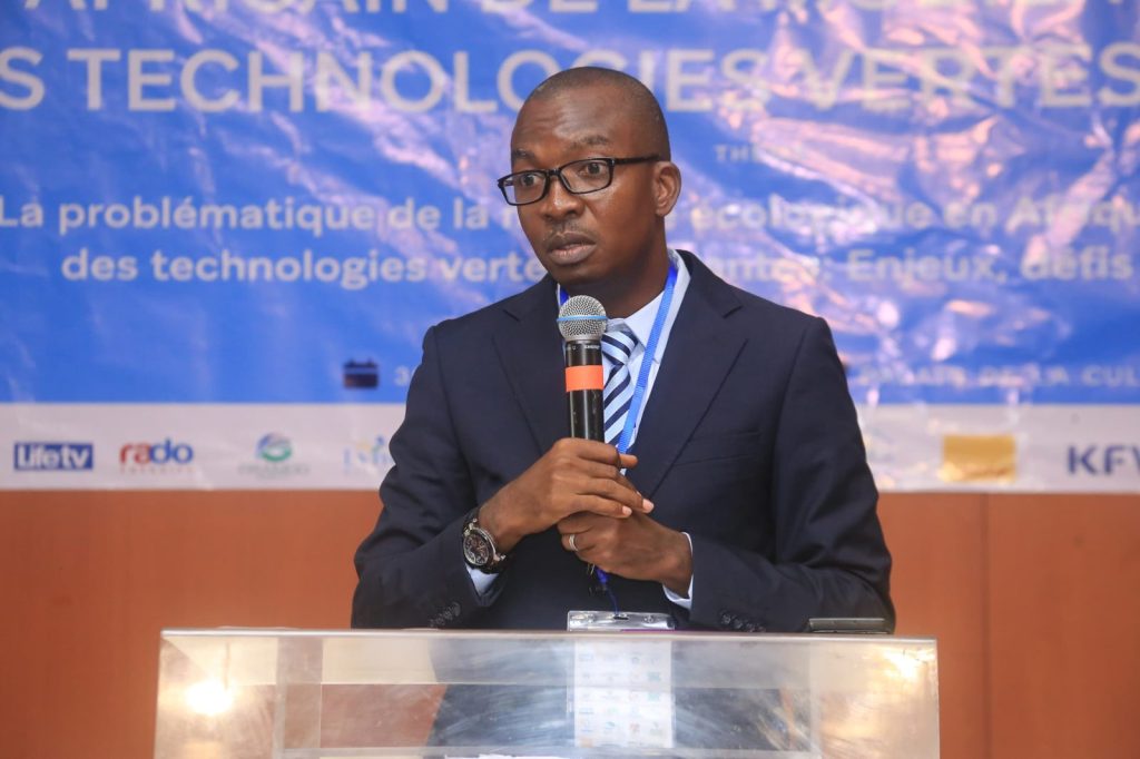 Le commissaire général du SAM-E, Dr Djibril Silué