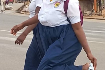 Des jeunes filles élèves