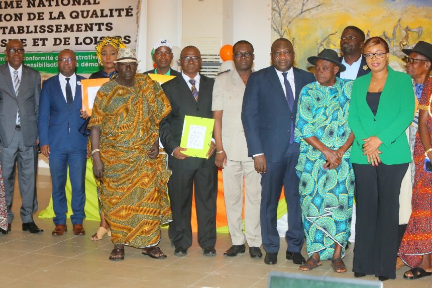 Dr Jean Marie Atta Kouacou et les acteurs du Tourisme
