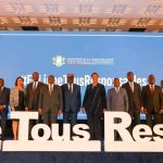 Les officiels lors du lancement