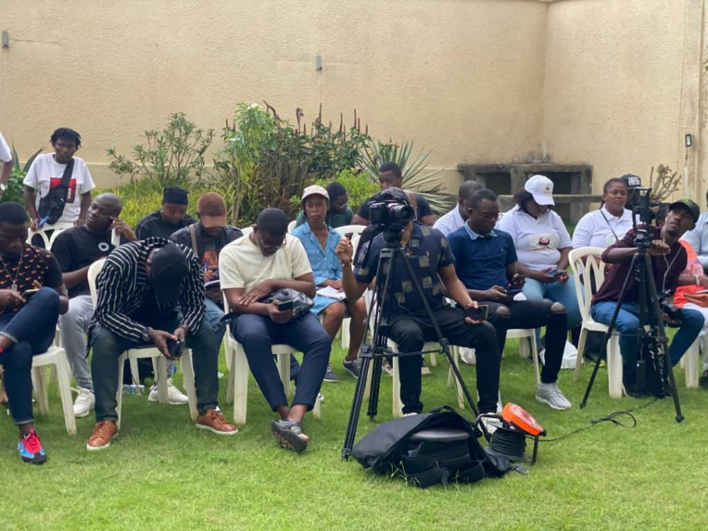 Plusieurs journalistes ont pris part à cette rencontre