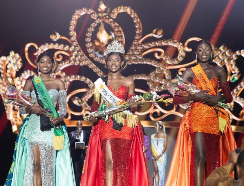 La miss et les dauphines