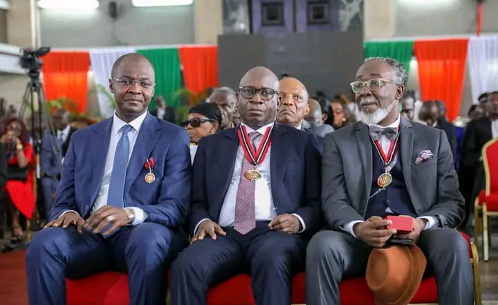 Daho Abdramane (gauche), Kouassi N'guessan Bernard et Maître Mentenon Claude.(droite)