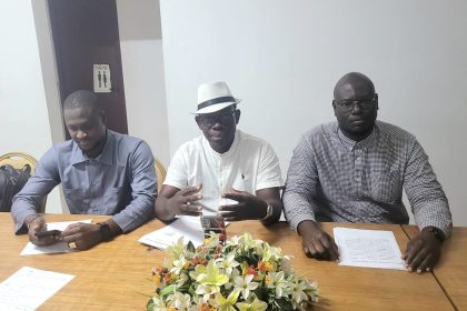 Amertume et Ultimatum : Les Agents de l’Administration Centrale Exigent des Réformes
