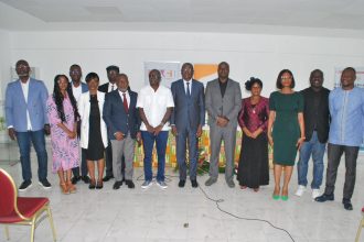 La photo de famille des officiels