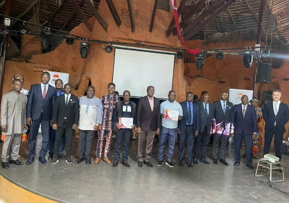 La photo de famille du Lancement
