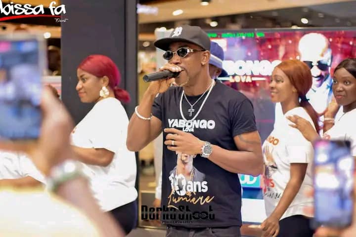 L'artiste Yabongo Lova