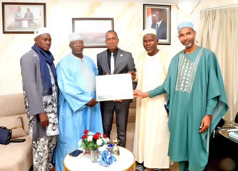 Koumassi : La communauté musulmane rend hommage à Yamoussa Coulibaly pour son soutien au hadj