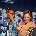 La ministre Françoise Remarck félicitant Silver Dj pour avoir honoré la Côte d’Ivoire à cette sélection Afrique de l’Ouest