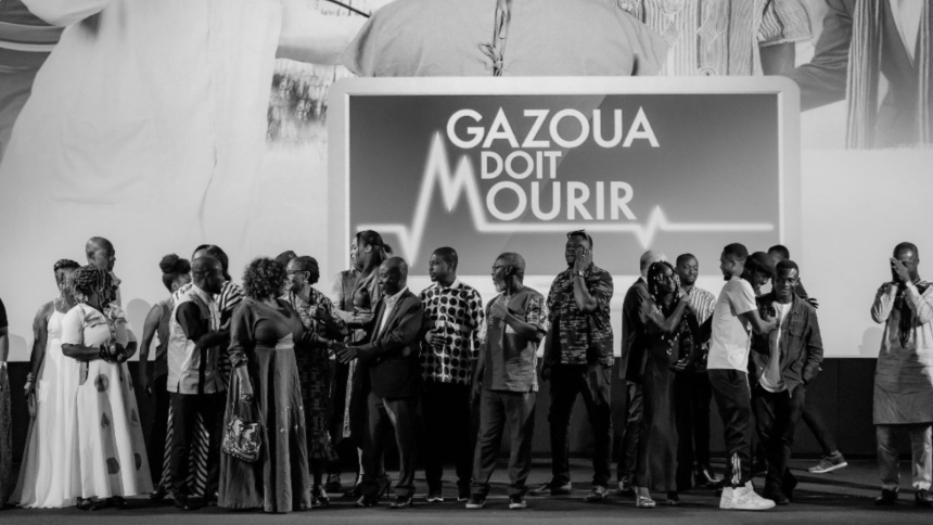 « Gazoua doit mourir » : une satire sociale ivoirienne qui interroge les traditions funéraires et l’argent