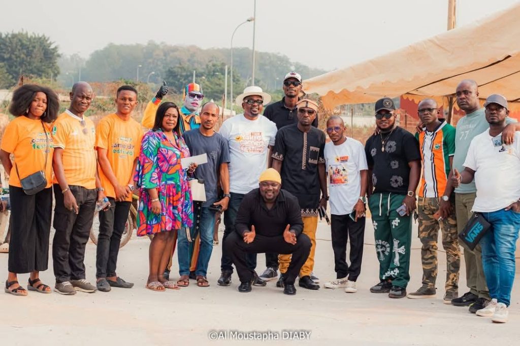Noël 2024 : EnK2K fait briller Yamoussoukro avec son humour