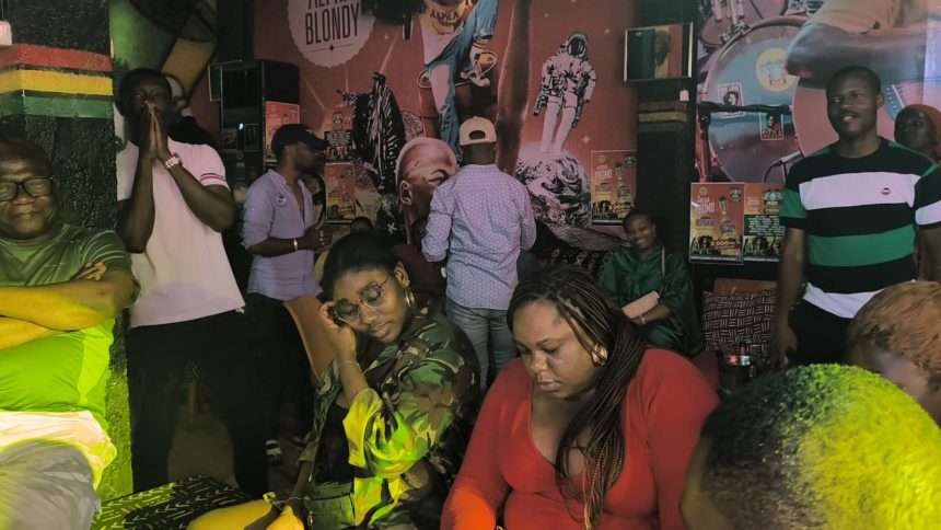 Naftaly enflamme l’AZK Reggae Festival : une prestation inoubliable