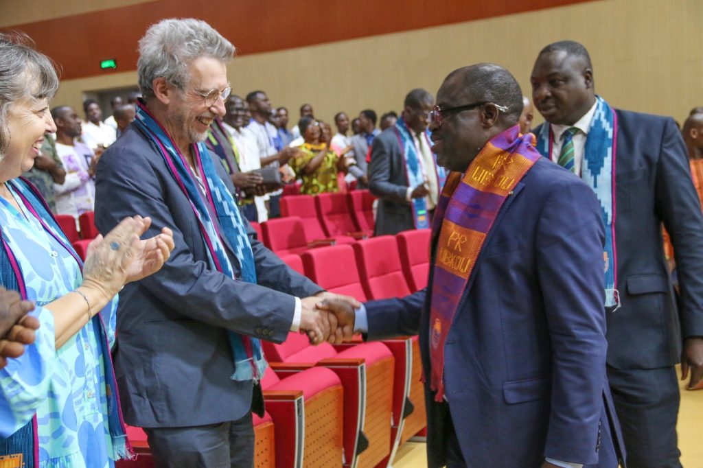Présentation des vœux du nouvel an 2025 à l'Université de Bondoukou : Engagement renouvelé pour l'excellence