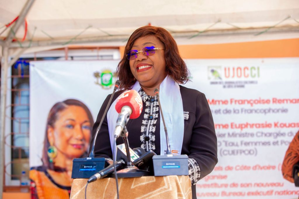 Investiture du bureau exécutif de l’UJOCCI : un nouveau souffle pour le journalisme culturel en Côte d’Ivoire