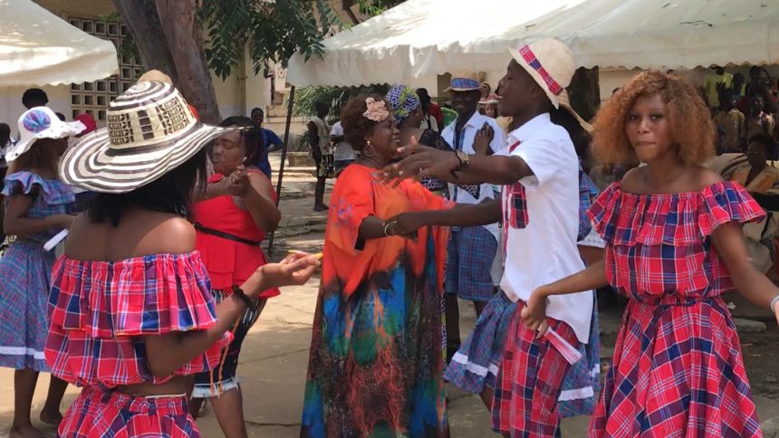 Célébration de la Journée Ivoiro-Antillaise : Le Collège Moderne de Bingerville à l’unisson des cultures