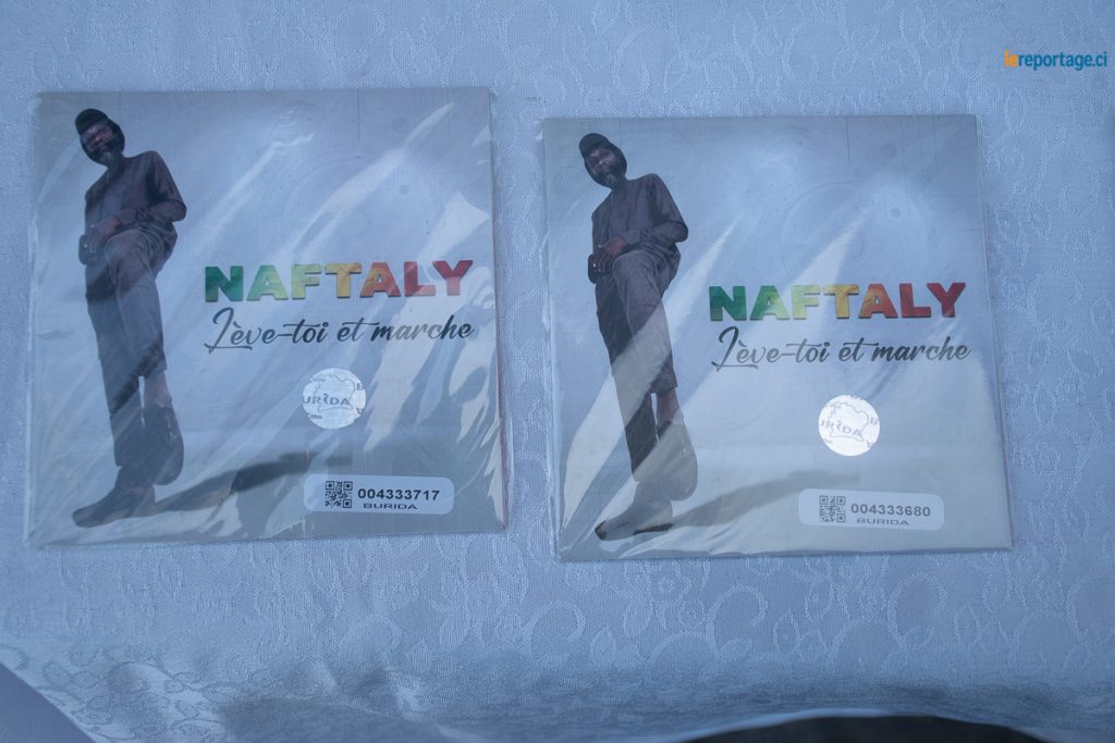 Naftaly dévoile "LÈVE-TOI ET MARCHE" : un album-thérapie aux vibrations spirituelles et engagées