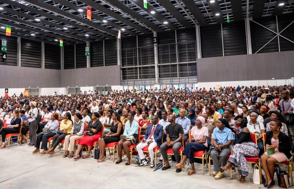 Fodese 2025 : Une pluie d’opportunités pour les jeunes à Abidjan