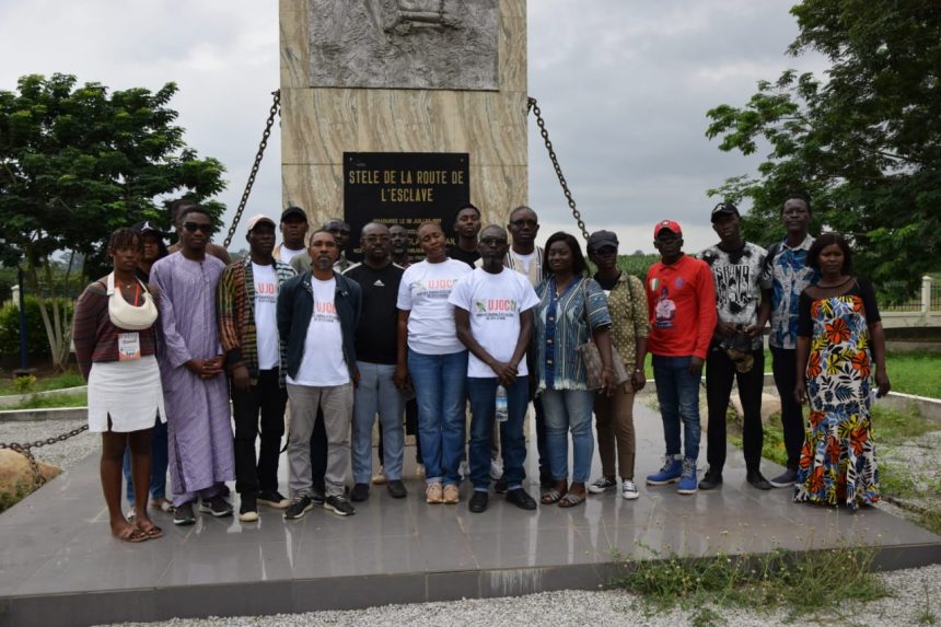 Immersion culturelle à N’Douci : l’UJOCCI explore Amoa-City, trésor vivant de la tradition ivoirienne