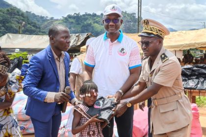 Gbonné : La Fondation Arch of Love offre 1000 kits scolaires pour promouvoir l’excellence