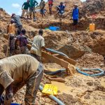 La vu des travailleurs d'une mine artisanale