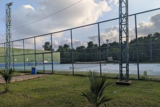 Un court de tennis de l’université du Ghana, à Accra