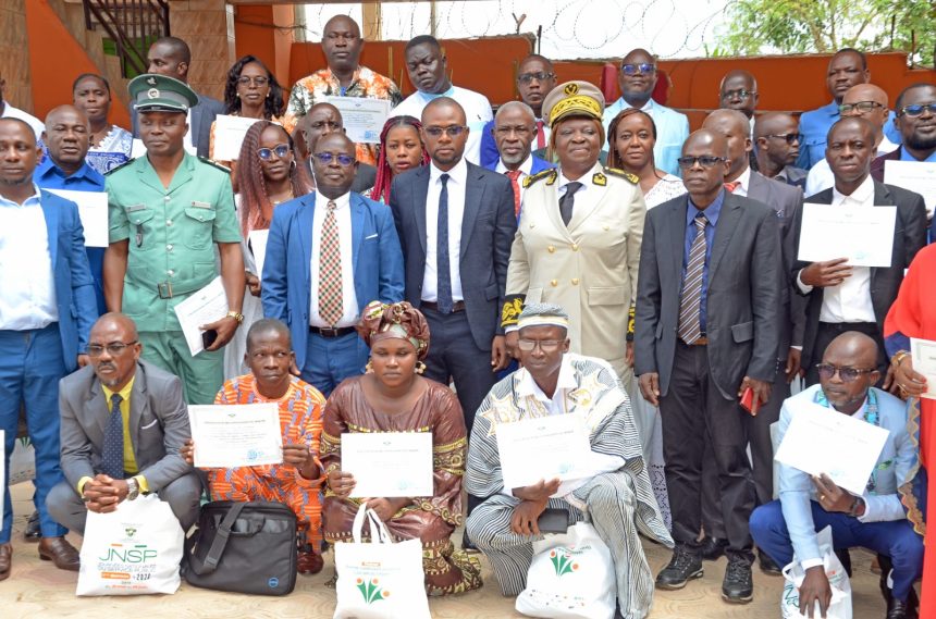 70 FONCTIONNAIRES ET AGENTS DE L'ETAT DISTINGUES DANS LA NAWA